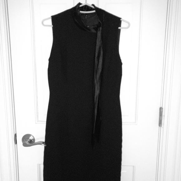 Maggy London Black Petite Dress - Picture 1 of 3